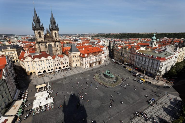ayuntamiento que visitar en praga