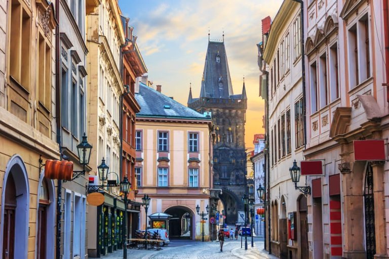 calle celetna que hacer en praga
