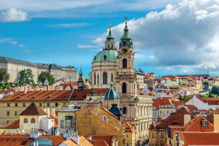 iglesia san nicolas praga