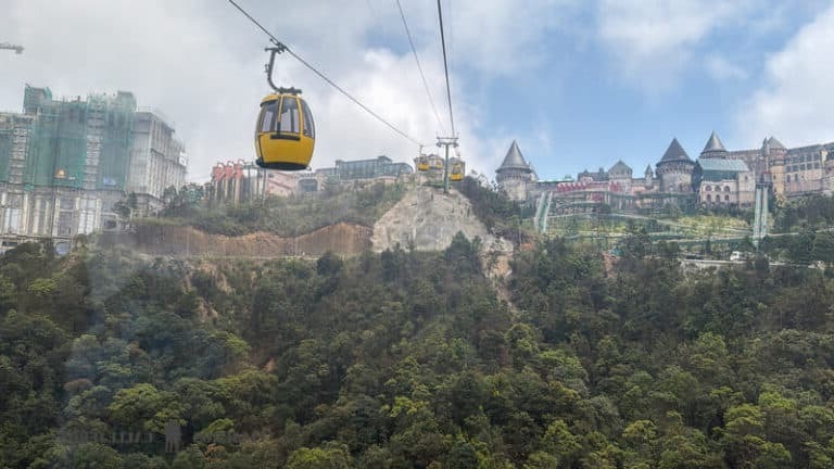 Teleférico de Ba Na Hills para llegar a la cima